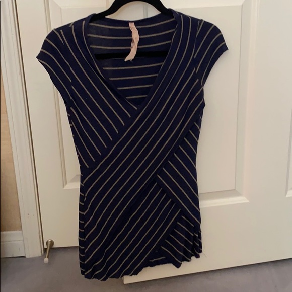 Anthropologie Bailey 44 Layered V-Neck Blouse - Picture 4 of 8